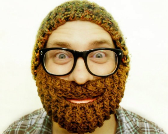 crochet-beard-warmer-strickware-bart