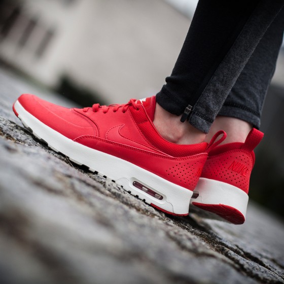 Nike Air Max Thea Mid_2017_01